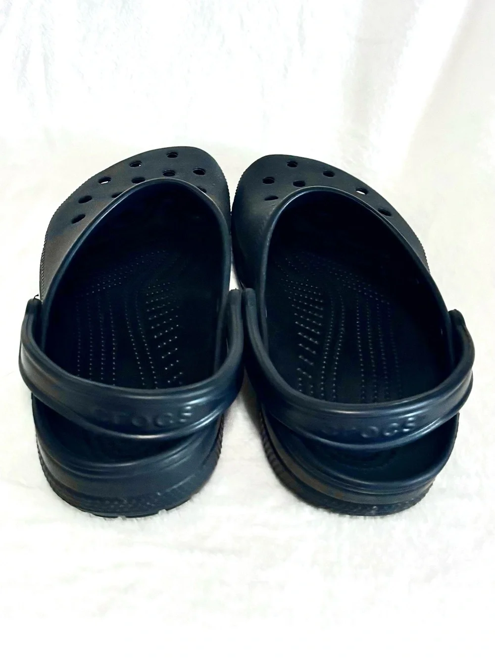 Crocs Classic Clog – Black – M8 W10 — Women’s Size 10 (EUC) - Picture 6 of 13